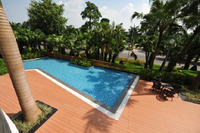 Xây dựng bể bơi phục vụ cư dân Aquabay Ecopark